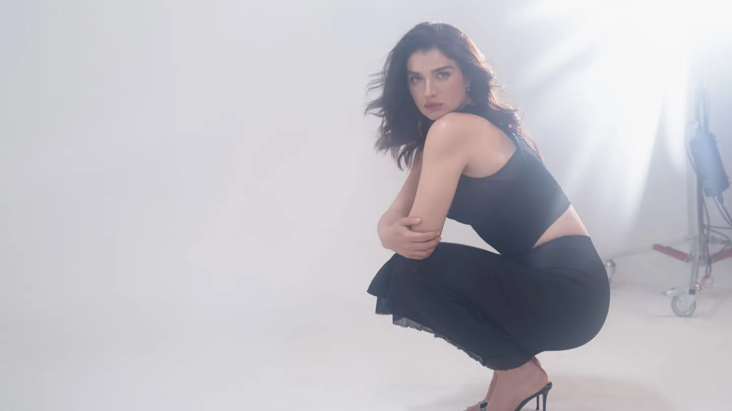 Eve Hewson sobre Spielberg, Dia da Divulgação e Crescendo com Bono
