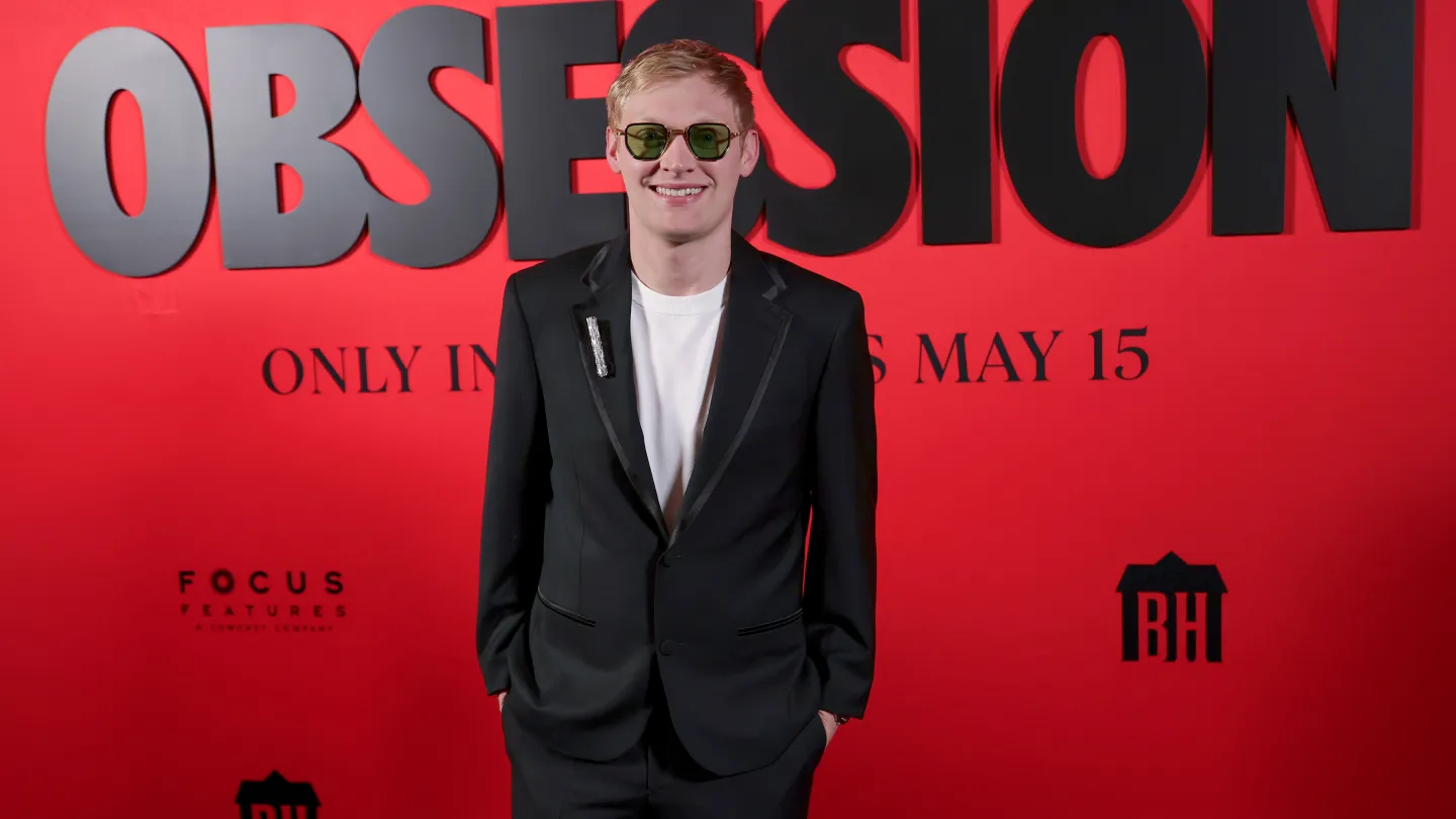 Novo filme de Curry Barker chega ao Universal Blumhouse Atomic Monster