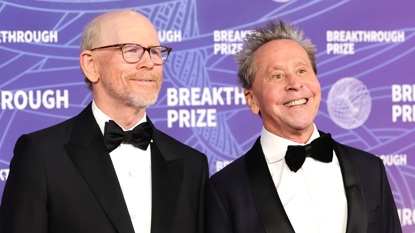 Ron Howard e Brian Grazer na sequência de 'Grinch', cineastas do YouTube